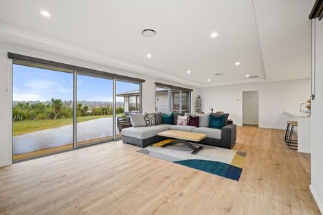 Photo of property in 12 Marangai Drive, Pegasus, 7612