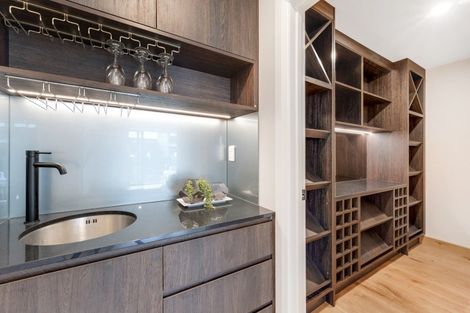 Photo of property in 45 Armstrong Farm Drive, East Tamaki Heights, Auckland, 2016