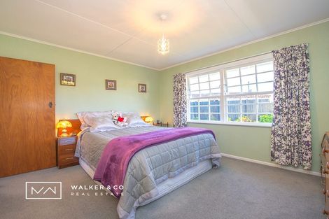 Photo of property in 35 Mountbatten Grove, Clouston Park, Upper Hutt, 5018