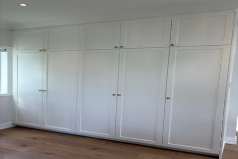 Photo of property in 43a Pohutukawa Avenue, Red Beach, 0932