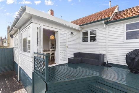 Photo of property in 27 Bledisloe Terrace, Hamilton East, Hamilton, 3216