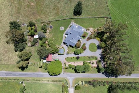 Photo of property in 808 Whitemans Valley Road, Whitemans Valley, Upper Hutt, 5371