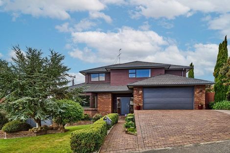 Photo of property in 13 Halladale Road, Papakowhai, Porirua, 5024