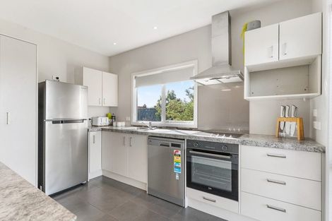 Photo of property in 23 Carrington Drive, Carterton, 5713