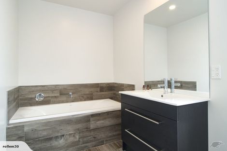 Photo of property in 40c Hutcheson Street, Sydenham, Christchurch, 8023