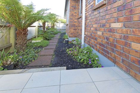 Photo of property in 76 Florence Avenue, Orewa, 0931