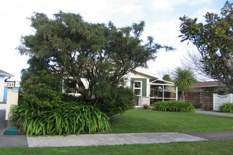 Photo of property in 22 Paradise Place, Milson, Palmerston North, 4414