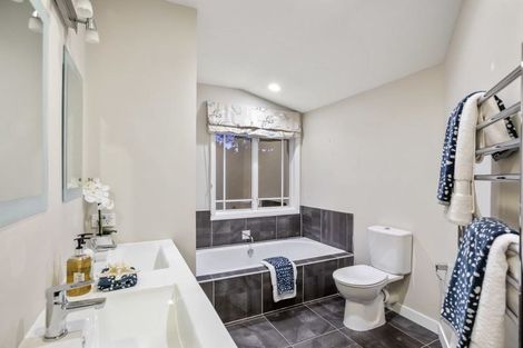 Photo of property in 55 Churchouse Road, Greenhithe, Auckland, 0632