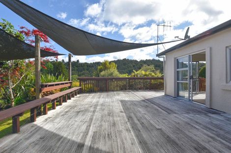 Photo of property in 43 Oxford Road, Lake Rotoma, Rotorua, 3074