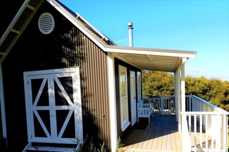 Photo of property in 400 Riverside Road, Martinborough, Carterton, 5792