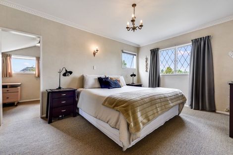 Photo of property in 43 Chedworth Avenue, Chedworth, Hamilton, 3210