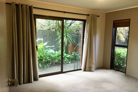 Photo of property in 2b Braemar Road, Castor Bay, Auckland, 0620