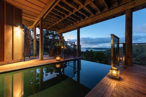 Photo of property in 1106 Kawakawa Paihia Road, Opua, 0200