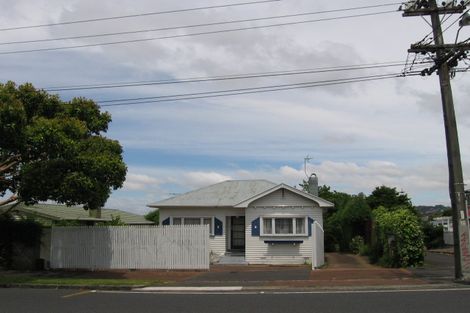 Photo of property in 244 Meola Road, Point Chevalier, Auckland, 1022
