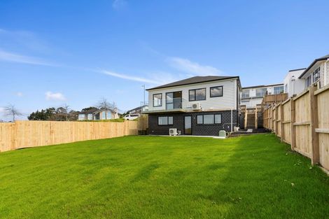 Photo of property in 85b Lake Panorama Drive, Henderson Valley, Auckland, 0614
