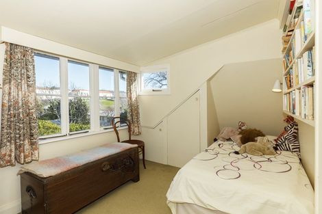 Photo of property in 18 Ngatitama Street, Nelson South, Nelson, 7010