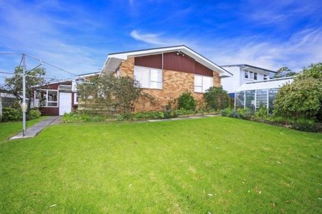 Photo of property in 36 Blakeborough Drive, Forrest Hill, Auckland, 0620