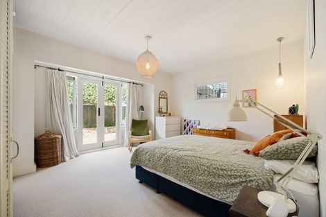 Photo of property in 4 Stoke Street, Sumner, Christchurch, 8081