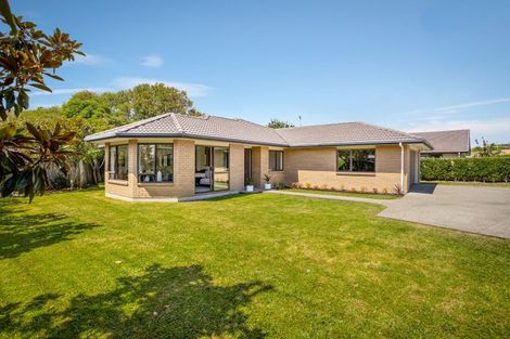 Photo of property in 3 Solan Drive, Waimauku, 0812