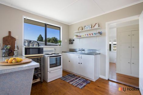 Photo of property in 19 Roretana Drive, Athenree, Katikati, 3177