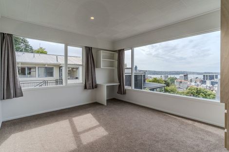 Photo of property in 1/128 London Street, Dunedin Central, Dunedin, 9016