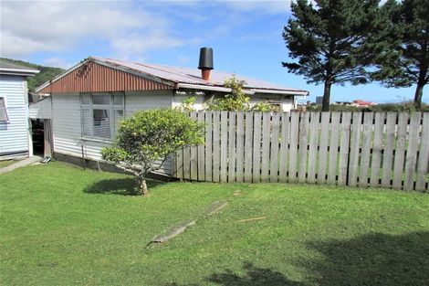 Photo of property in 182 Bright Street, Cobden, Greymouth, 7802