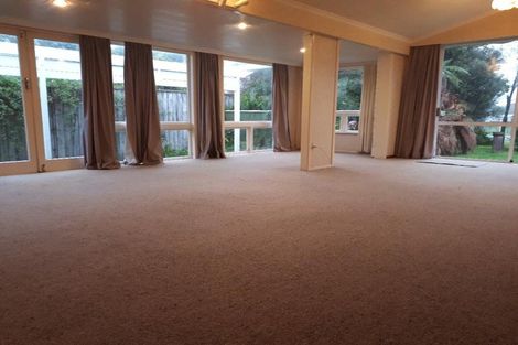 Photo of property in 166 Roslyn Road, Levin, 5510