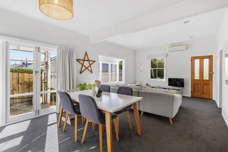 Photo of property in 114 Wallace Street, Mount Cook, Wellington, 6021