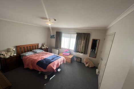 Photo of property in 44 Hokio Beach Road, Levin, 5510