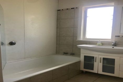 Photo of property in 62a Vale Road, Saint Heliers, Auckland, 1071