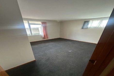 Photo of property in 6 Azalea Place, Waiuku, 2123