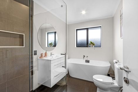 Photo of property in 53 Selfe Crescent, Burwood, Christchurch, 8083