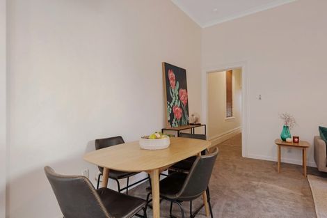 Photo of property in 84 Tinakori Road, Thorndon, Wellington, 6011