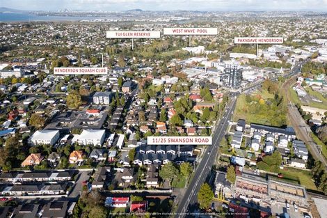 Photo of property in 8/25 Swanson Road, Henderson, Auckland, 0610