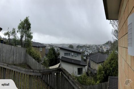 Photo of property in 44 Namsan Close, Fairview Heights, Auckland, 0632