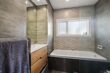 Photo of property in 72 Birchfield Avenue, Dallington, Christchurch, 8061