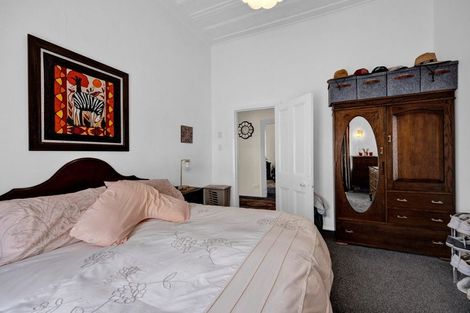 Photo of property in 3 Victoria Street, Hawera, 4610