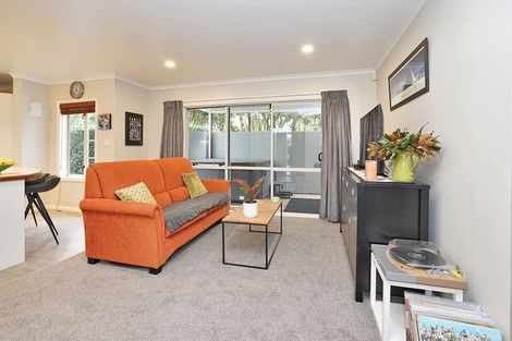 Photo of property in 15 Callum Brae Drive, Rototuna, Hamilton, 3210