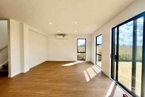 Photo of property in 4b Mahogany Street, Westgate, 0814