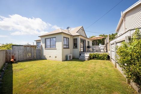 Photo of property in 8 Chard Street, Westown, New Plymouth, 4310