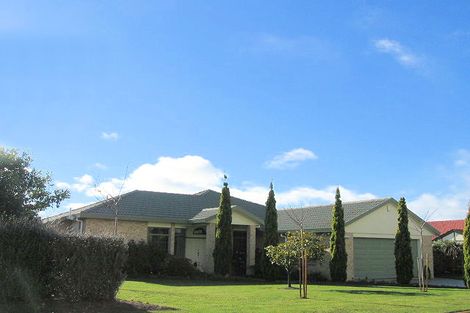 Photo of property in 15 Observation Place, Paraparaumu, 5032