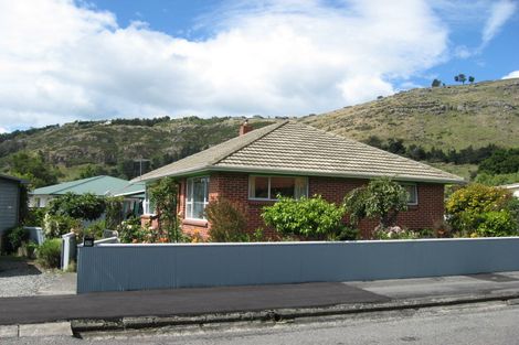 Photo of property in 17 Rollin Street, Heathcote Valley, Christchurch, 8022