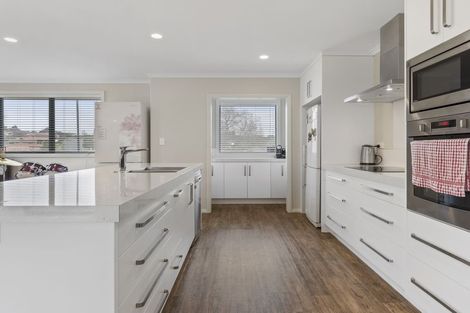 Photo of property in 126 Saint Andrews Drive, Bethlehem, Tauranga, 3110