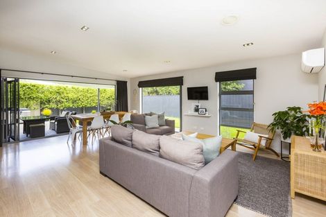 Photo of property in 21 Brentwood Street, Trentham, Upper Hutt, 5018