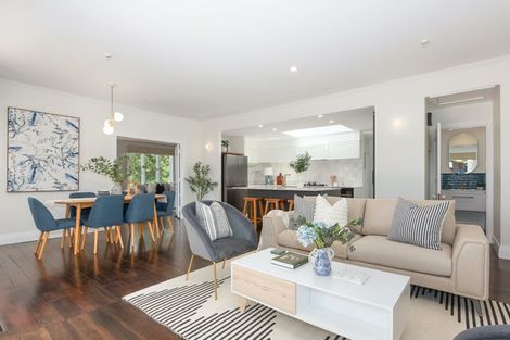 Photo of property in 89 Paremata Road, Paremata, Porirua, 5024