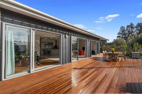 Photo of property in 962 Kahikatea Flat Road, Waitoki, Kaukapakapa, 0871