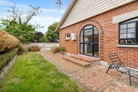 Photo of property in 19 Hill View Crescent, Highfield, Timaru, 7910