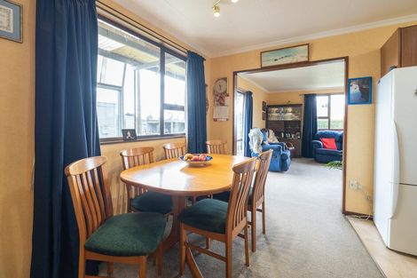 Photo of property in 27 Warwick Street, Riversdale, 9776