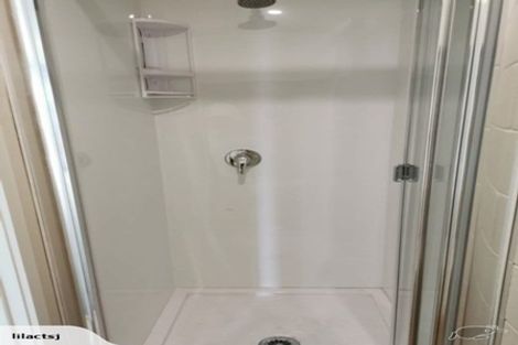 Photo of property in 10 Tamahere Drive, Glenfield, Auckland, 0629