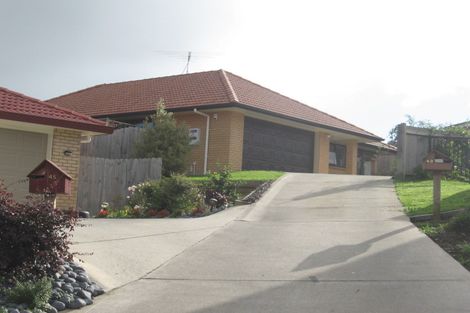 Photo of property in 43 Saralee Drive, Manurewa, Auckland, 2105